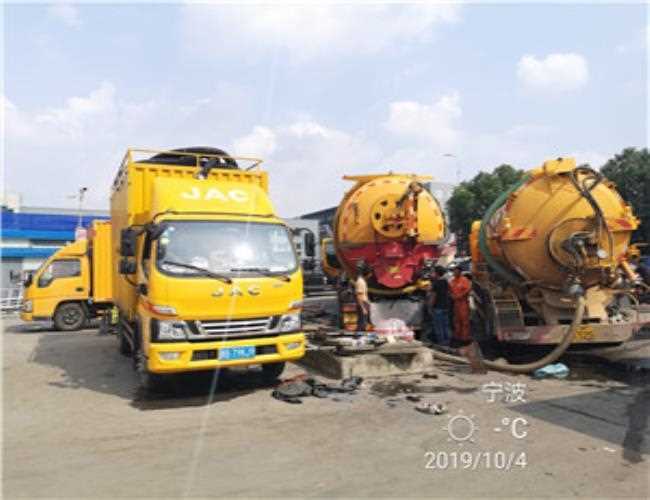 清掏隔油池怎么选(清掏隔油池怎么选型号)